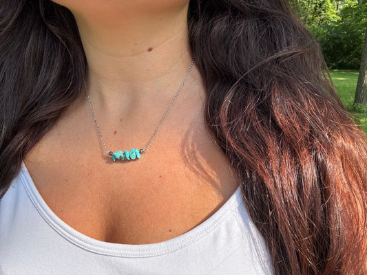 Bar Chip Stone Necklace